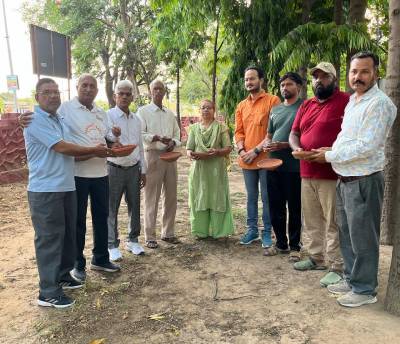 लोकमंच की ओर से परिंडा लगाओ अभियान की शुरुआत