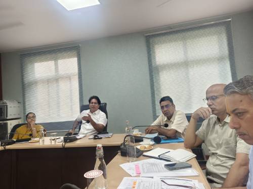 विभागीय सेवाओं को ऑनलाइन करने के दिए निर्देश